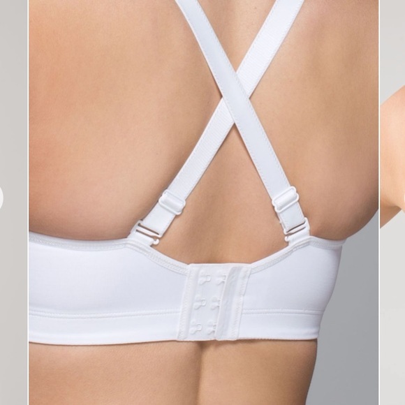 Lululemon Ta Ta Tamer bra - Picture 5 of 6